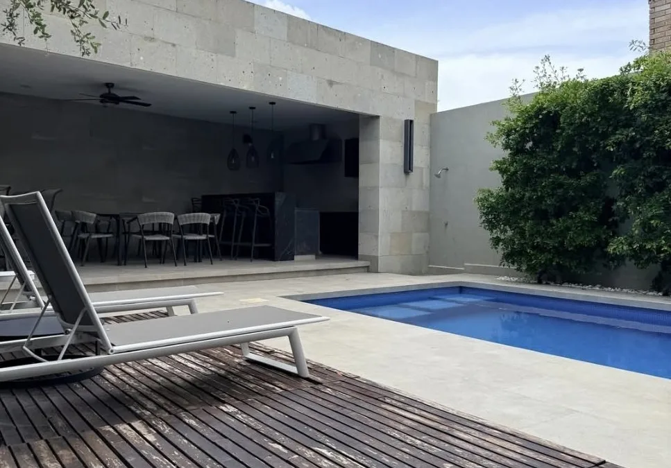 Residencia con alberca en Petrolera Chairel — foto 8 de 18