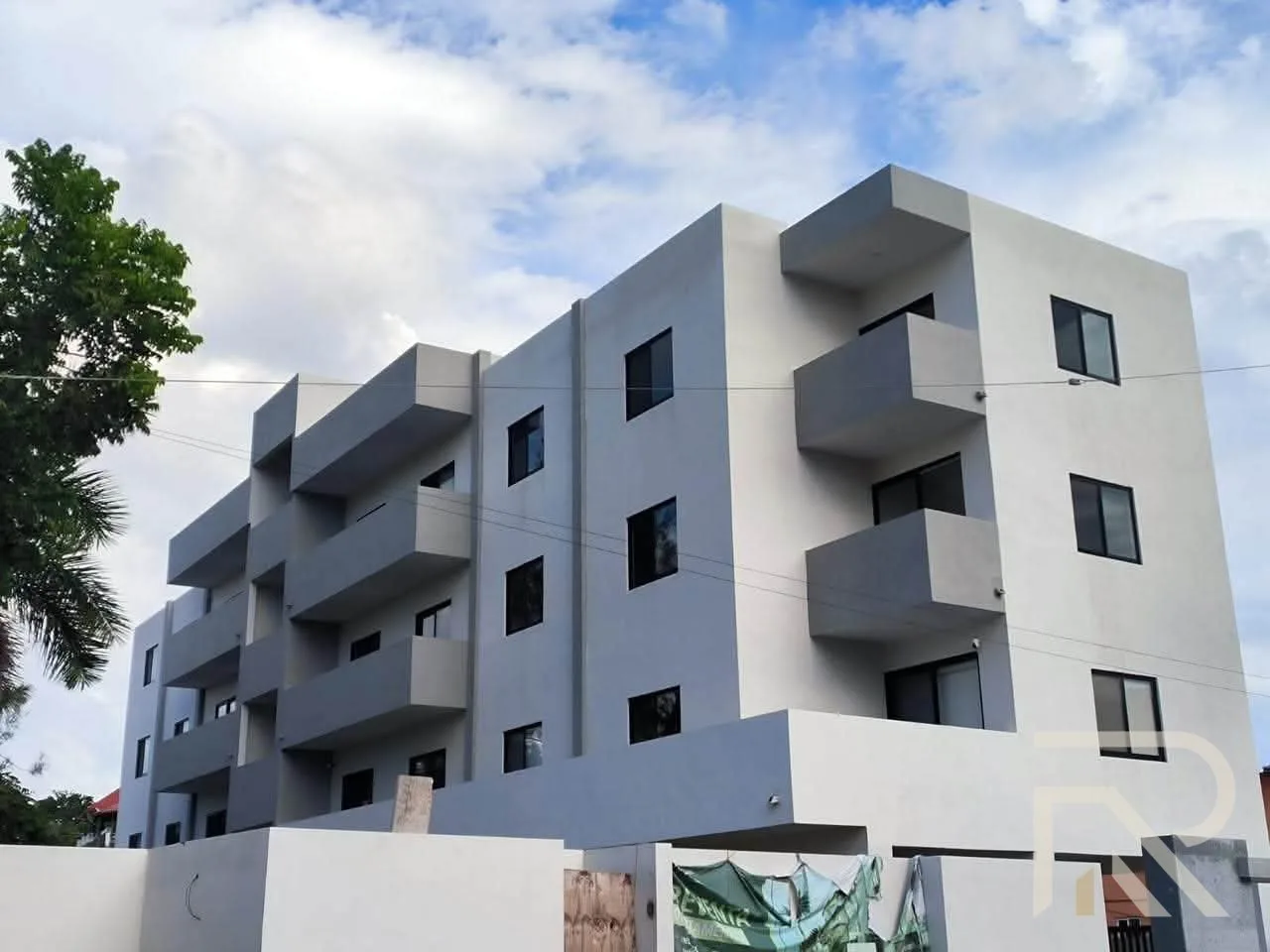 Departamentos atrás de Altama, Primavera — foto 1 de 11