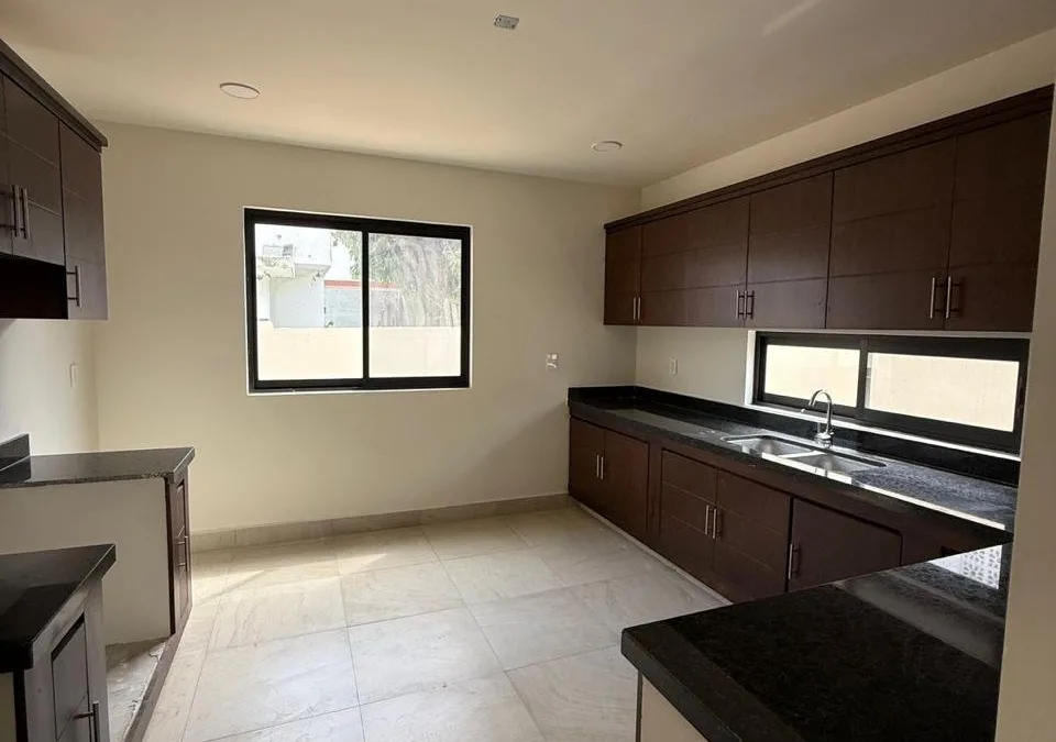 Casa en venta en la colonia los mangos — foto 3 de 12