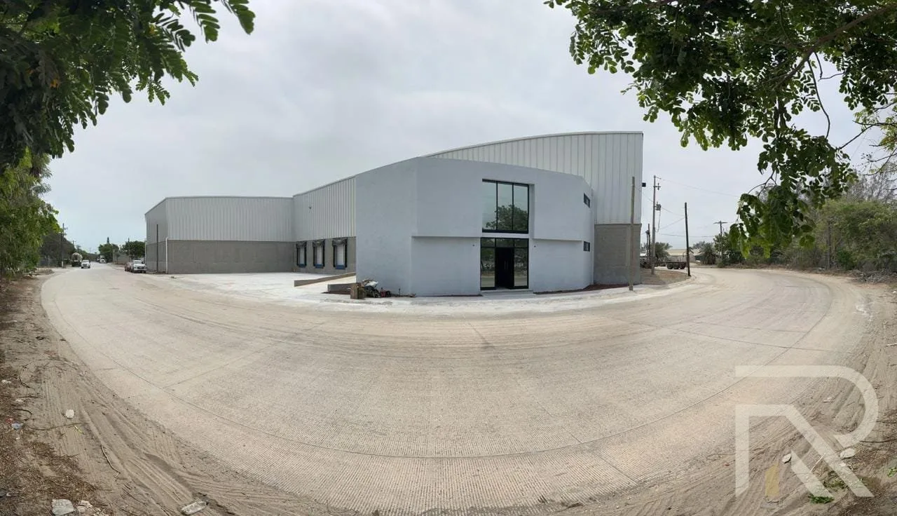 Bodega en Pyme Altamira — foto 1 de 12